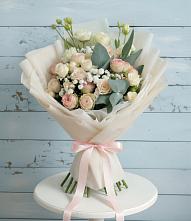 Букет цветов из:  Розы и Лизиантусы #REPLACE_PRED# Ситне-Щелканово