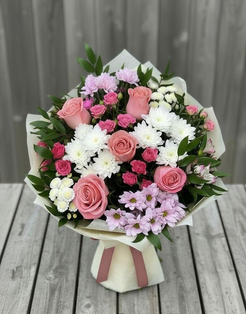 Букет цветов из: Альстромерии, Гвоздики, Розы и Хризантемы в Ситне-Щелканово