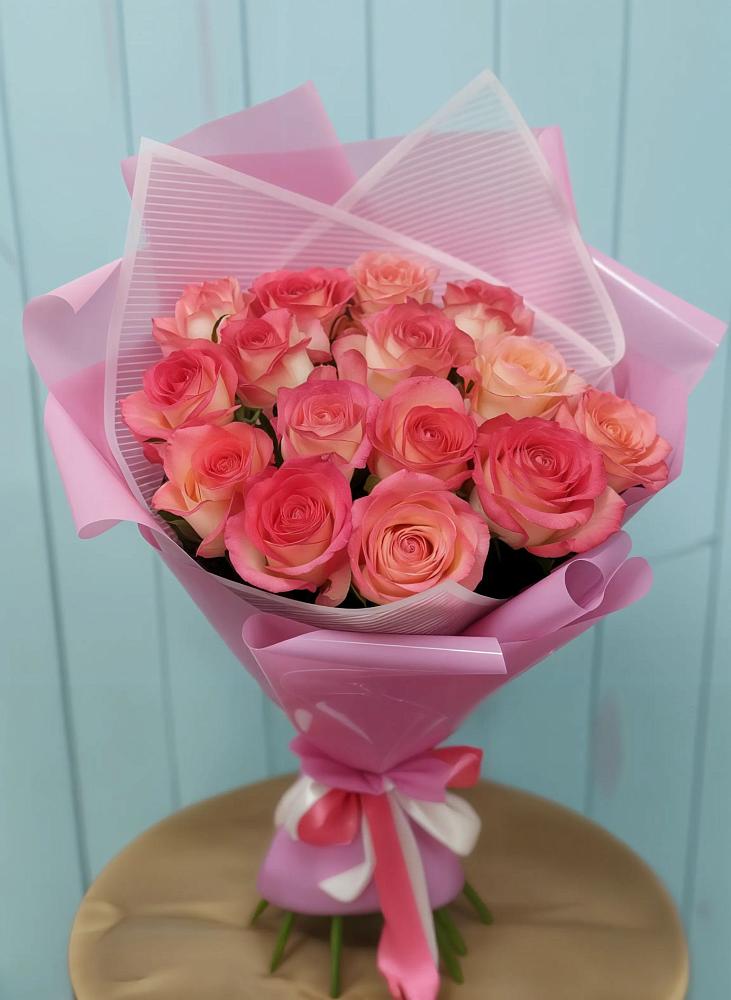 Букет 15 Розовых роз Равель в Ситне-Щелканово
