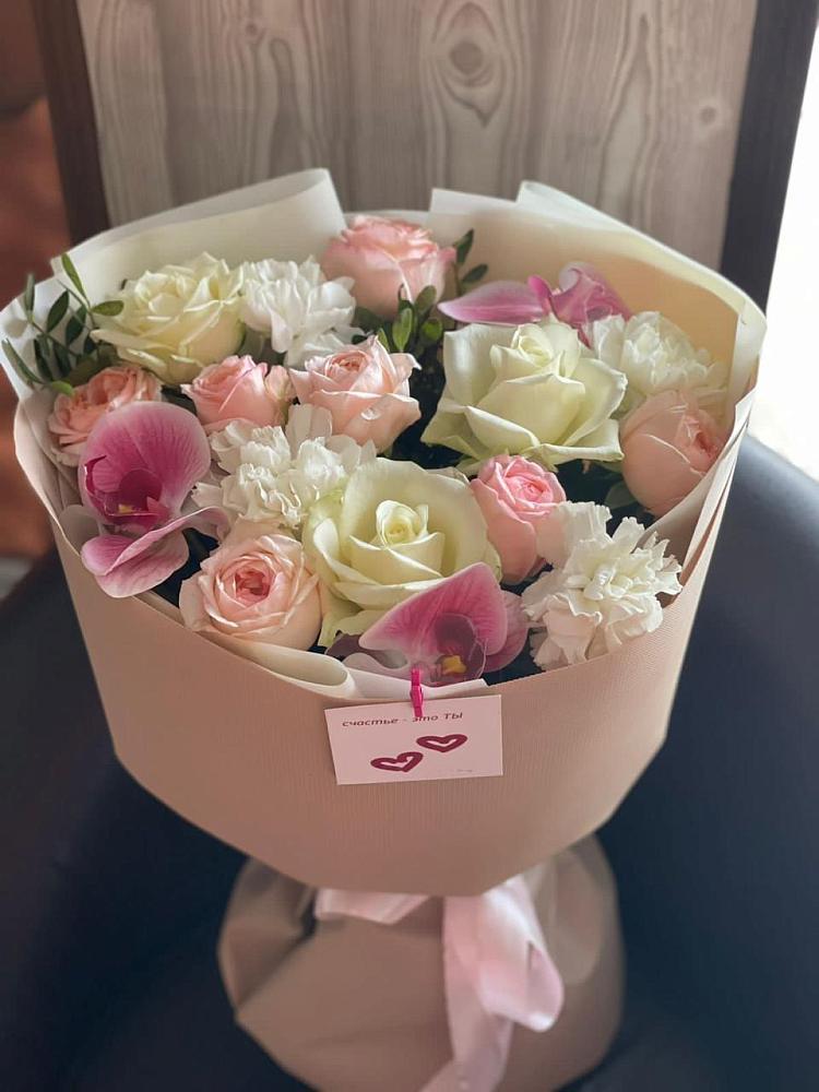 Букет цветов из: Орхидеи, Розы и Гвоздики в Ситне-Щелканово