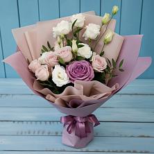 Букет цветов из:  Розы и Лизиантусы в Ситне-Щелканово