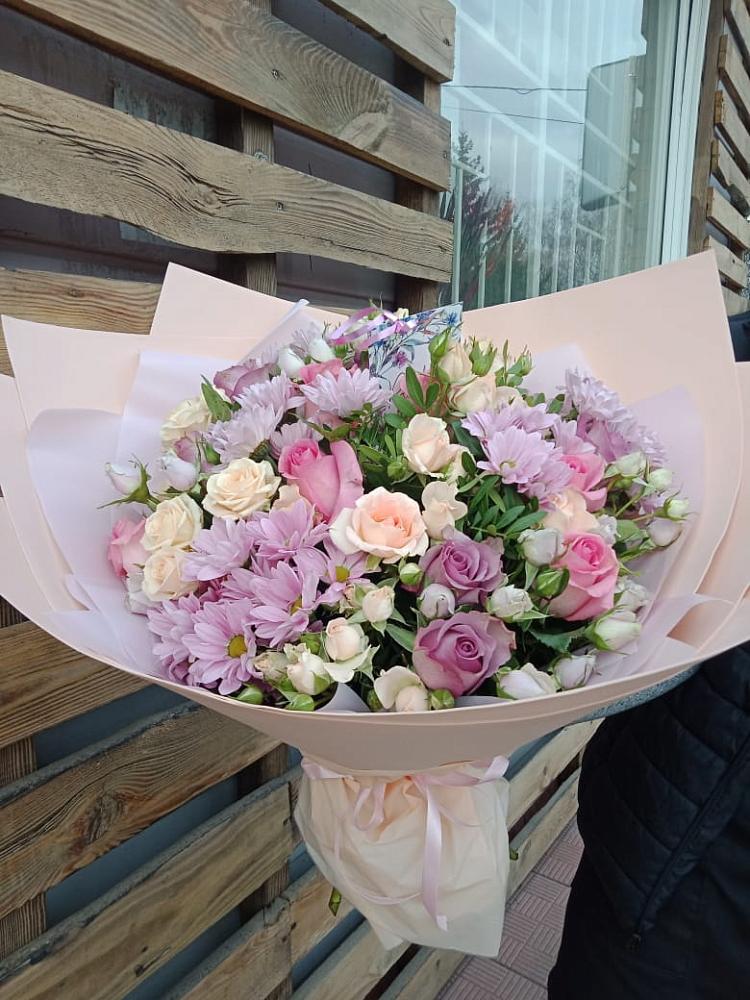 Букет цветов из: Розы и Хризантемы в Ситне-Щелканово