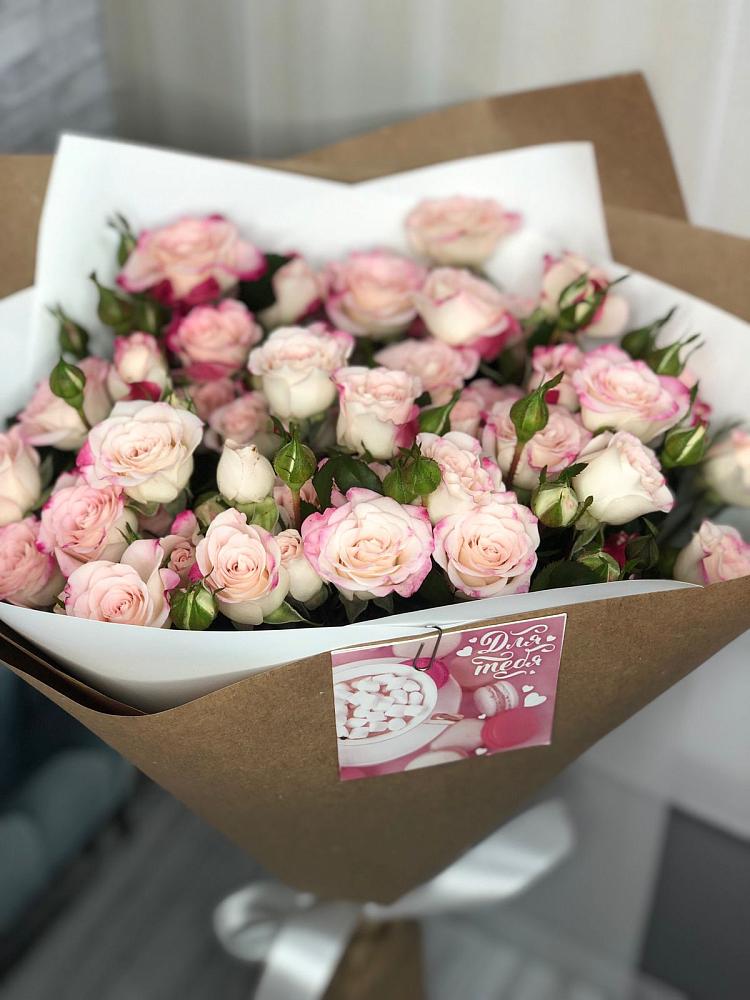 Букет цветов из: Розы в Ситне-Щелканово