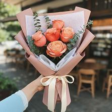 Букет цветов из:  Розы в Ситне-Щелканово