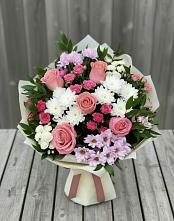 Букет цветов из:  Альстромерии, Гвоздики, Розы и Хризантемы в Ситне-Щелканово