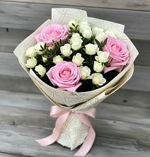 Букет цветов из:  Розы в Ситне-Щелканово