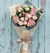 Букет цветов из:  Розы #REPLACE_PRED# Ситне-Щелканово