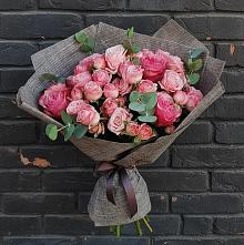 Букет цветов из:  Розы в Ситне-Щелканово