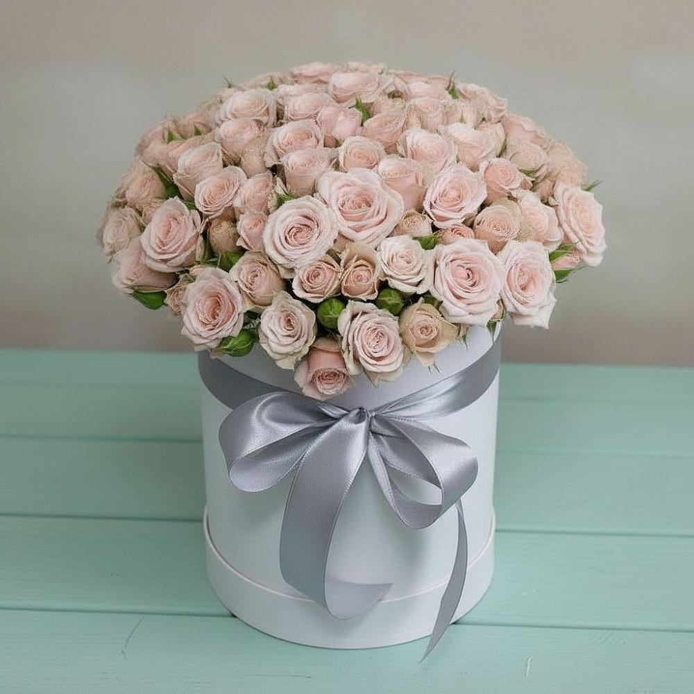 Цветочная композиция из Розы в шляпной коробке в Ситне-Щелканово